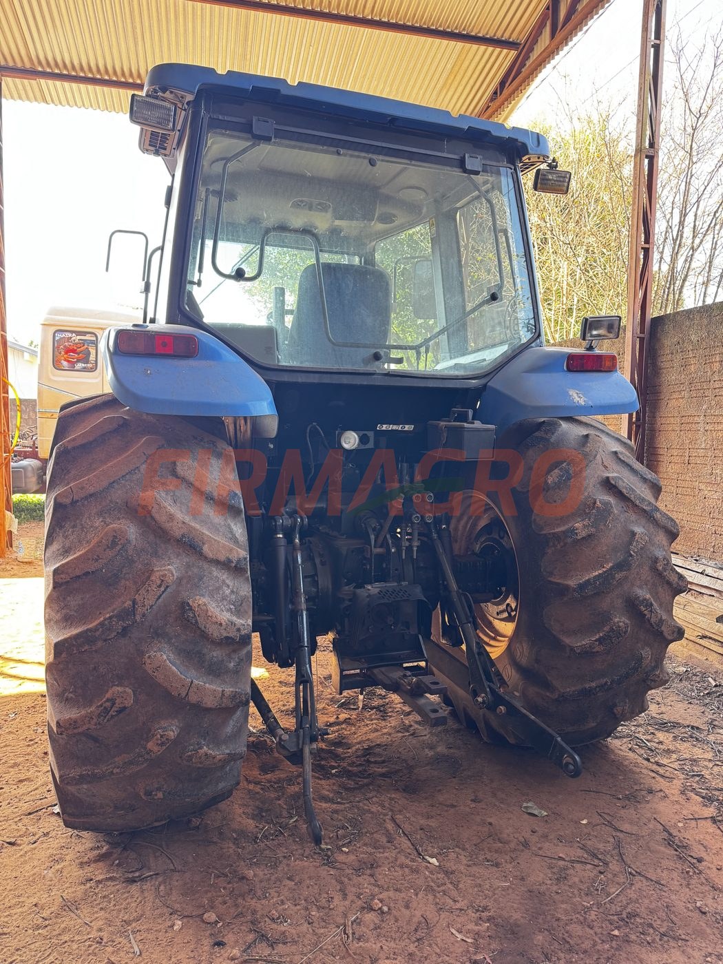 Trator New Holland TS6040